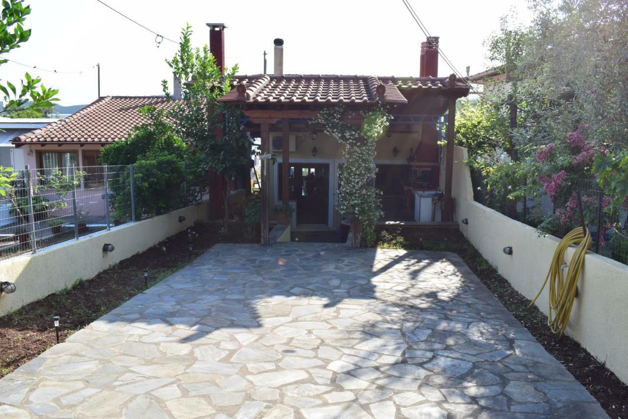 Dimitris Constantinou Villa Sourpi ภายนอก รูปภาพ